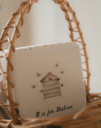 Cottage Picnic Rattle Cube