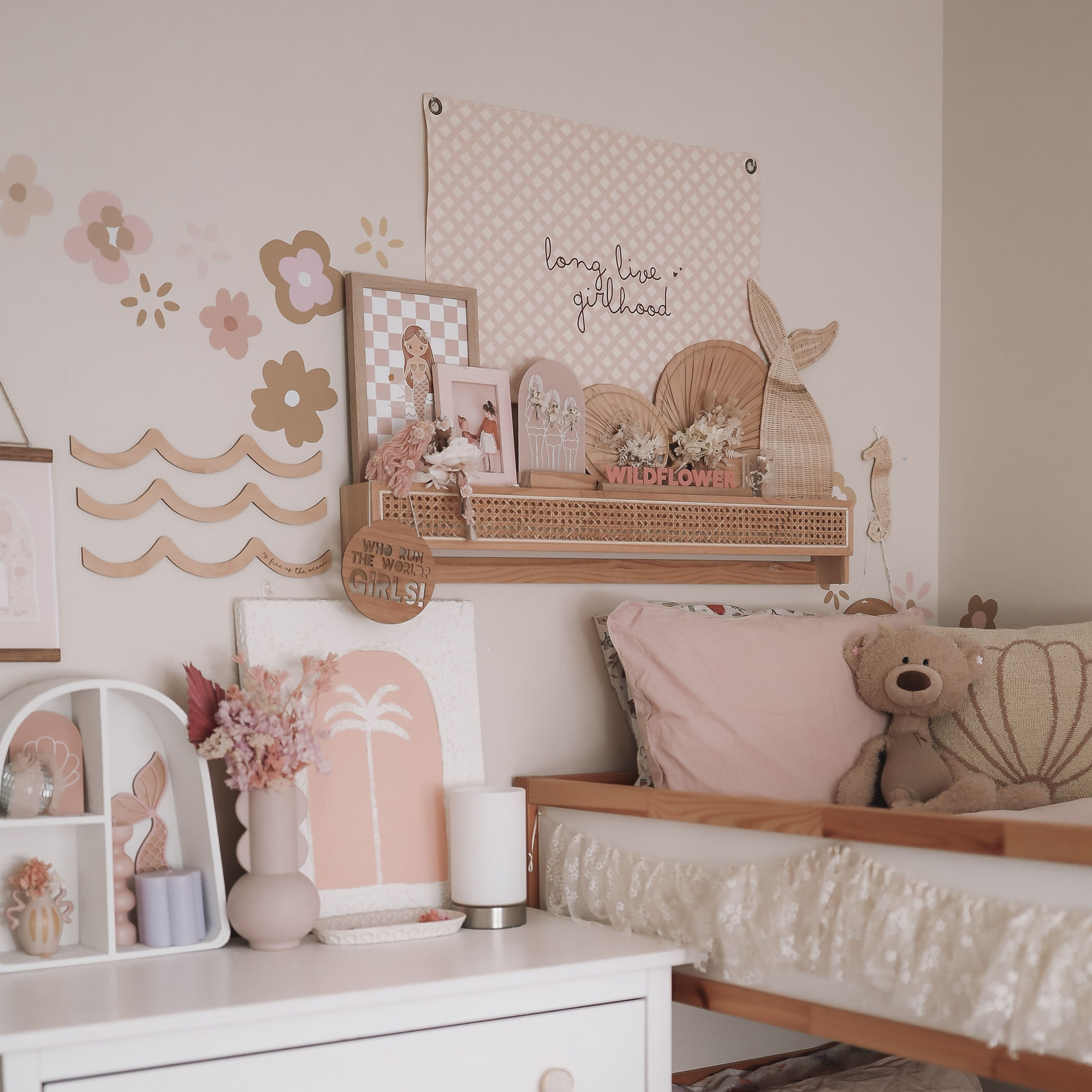 Nursery & Kids Room Decor