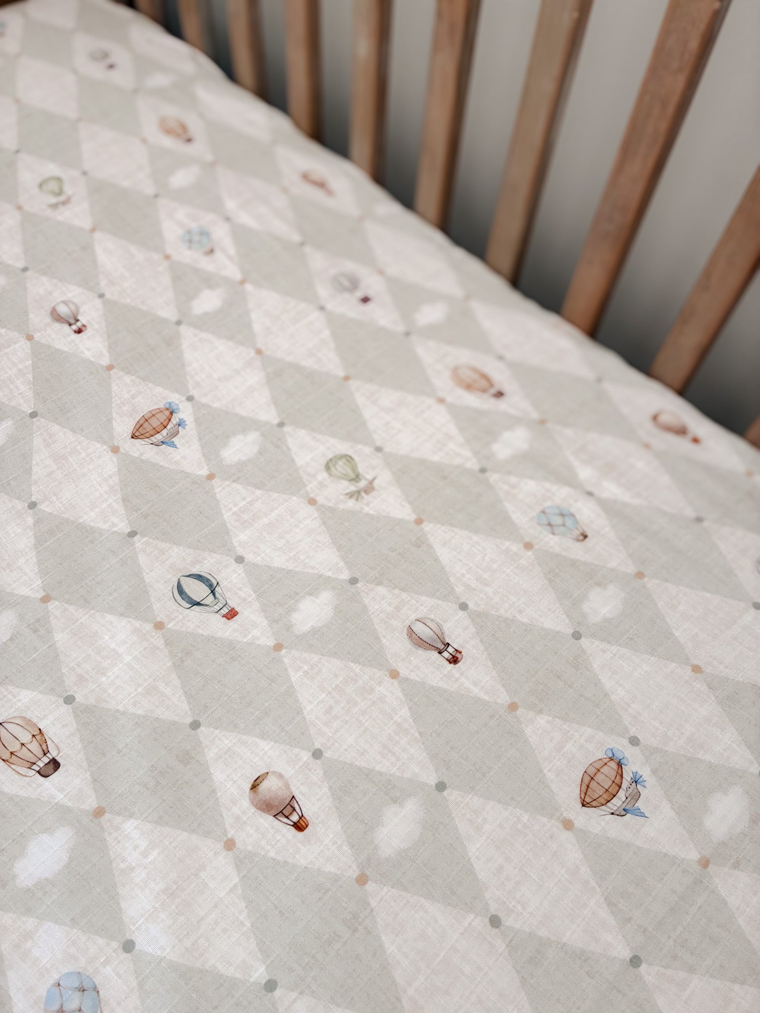 Hot Air Balloon fitted cot sheet in vintage cot