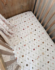 Cot Sheet with a cottage picnic patterne
